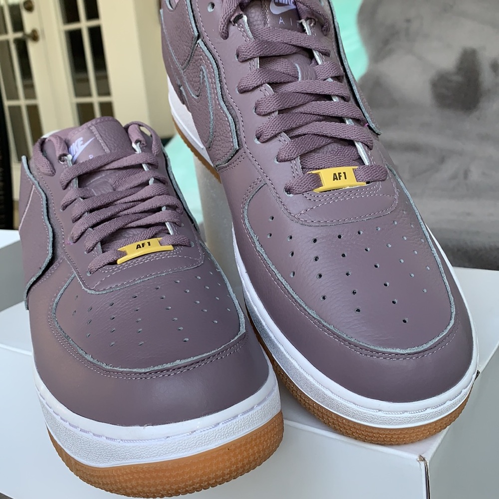 NIKE ID CUSTOM AIR FORCE 1 MENS - Picture 7 of 16